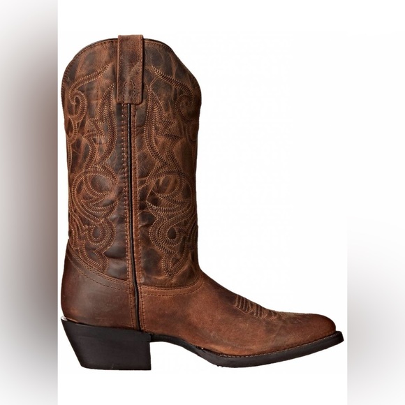 Laredo 11 Maddie Distressed R Toe Boots - Picture 9 of 10